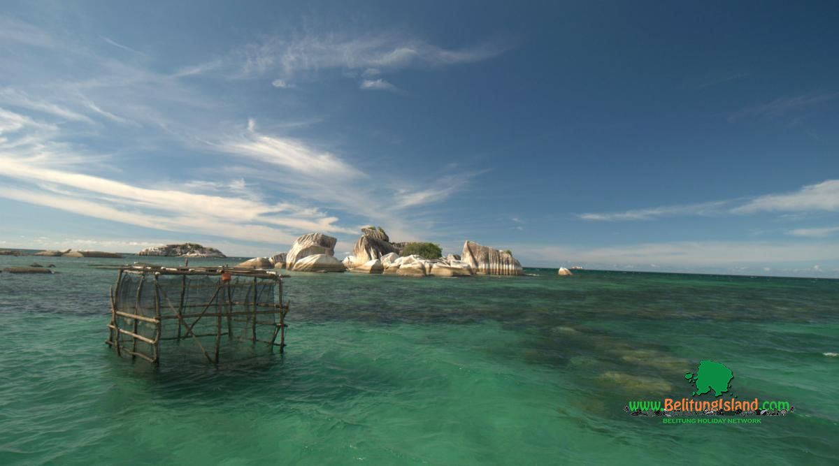 belitung destination Batu Garuda