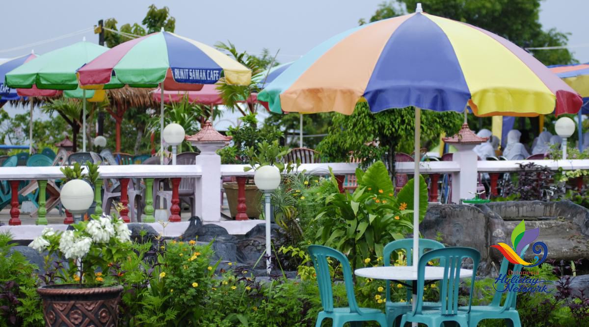 belitung destination Bukit Samak 