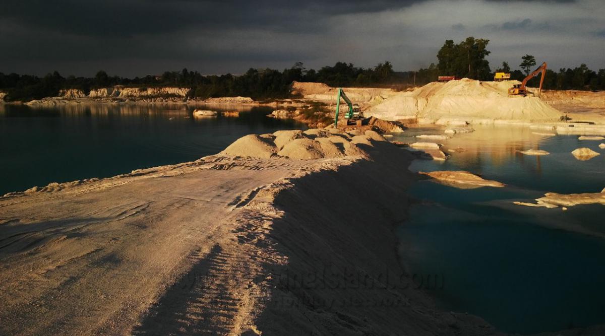 belitung destination Danau Kaolin