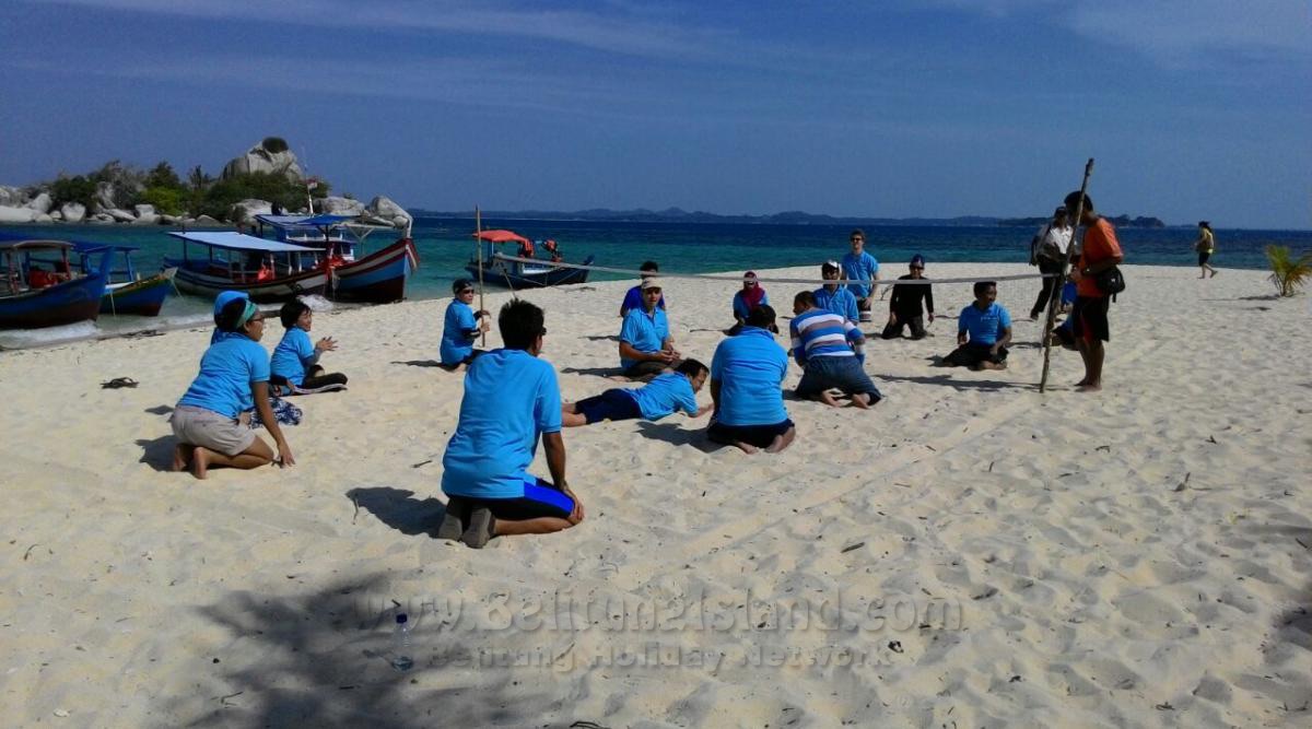 جدول اليوم #2 - الوجهة Pulau Lengkuas|Galangal Island|高良姜岛|جزيرة جالانجال