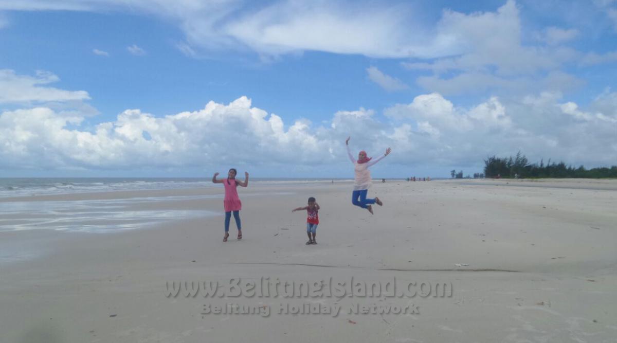 Itinerary Day #1 - Destination Pantai Serdang| Serdang Beach|沙当海滩|شاطئ سيردانغ