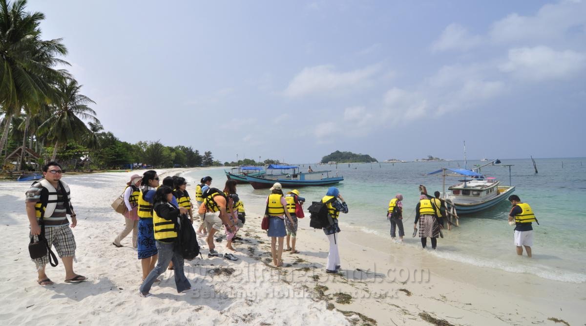 جدول اليوم #1 - الوجهة Tanjung Kelayang|Cape Kelayang|丹戎·克拉扬|تانجونج كيلايانغ
